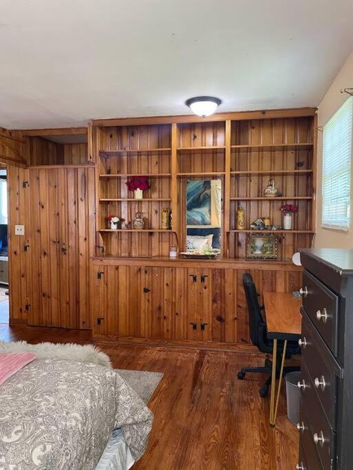 Cozy Home, King Bed, 3 Bedrooms,Close To Downtown Beaches Towncenter جاكسونفيل المظهر الخارجي الصورة